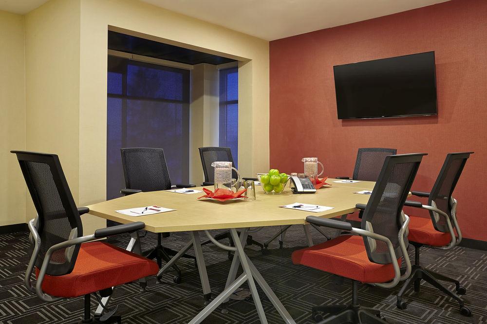 Towneplace Suites By Marriott London Ngoại thất bức ảnh